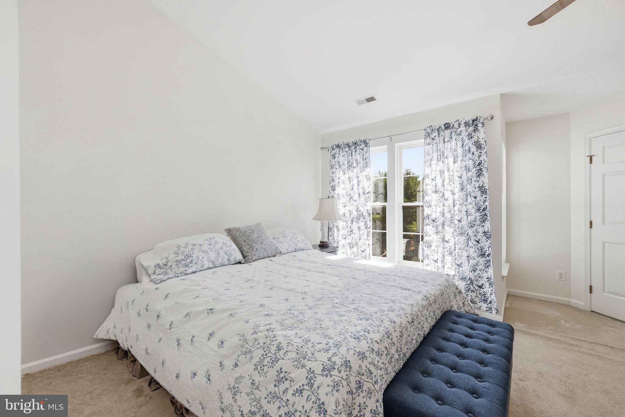 GREENHILL CROSSING - Residential