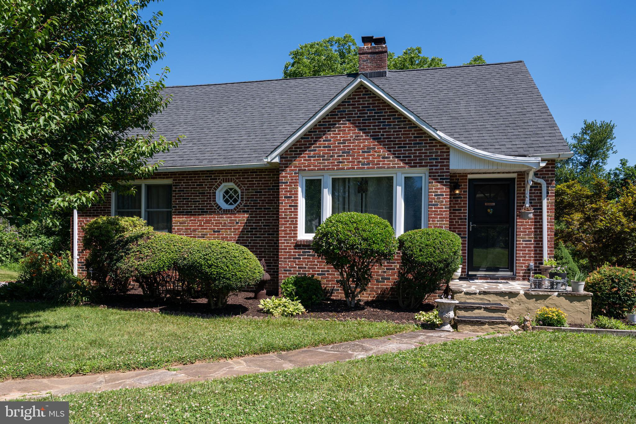 223 EDRIDGE WAY