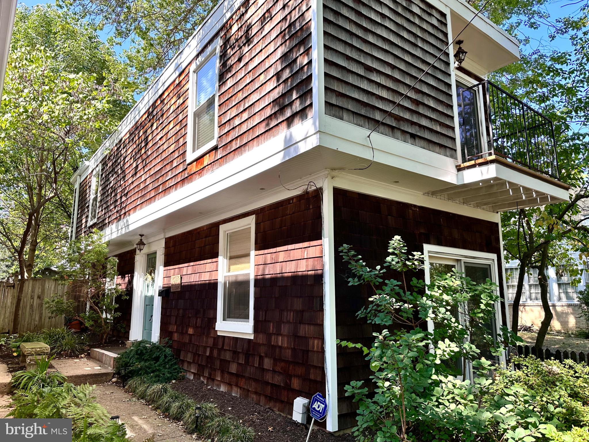 505 CARLISLE DRIVE