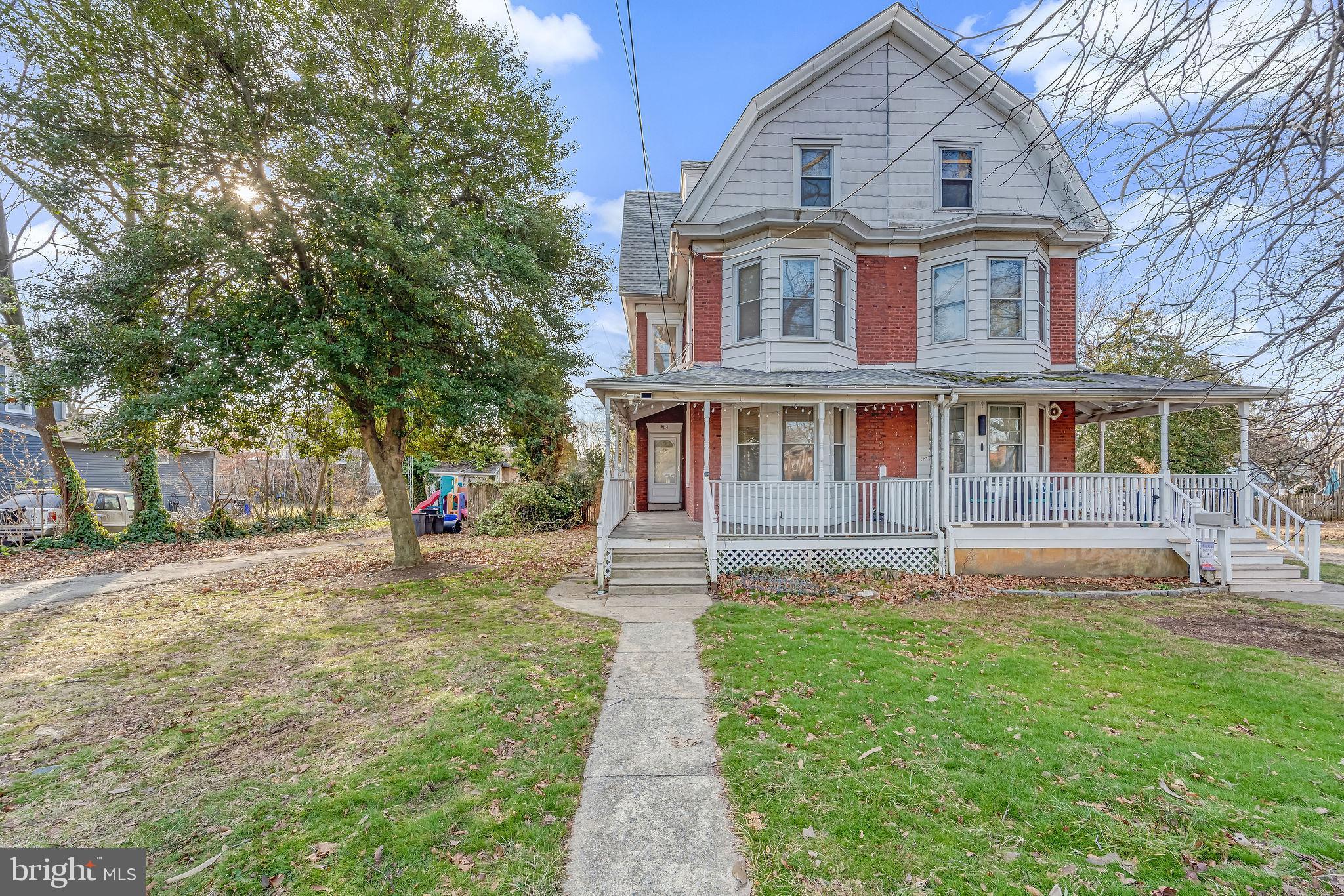 424 WHITE HORSE PIKE