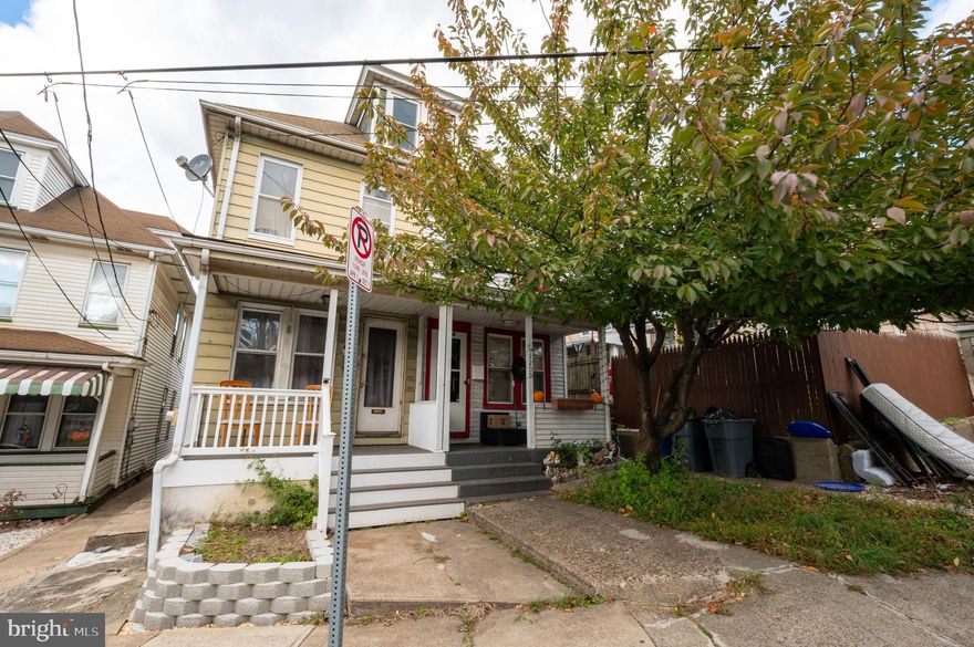 Charming 3-bedroom, 1-bath home in Northampton County offering 1,130 sq ft of comfortable living space. Features include a convenient 1-car garage and a fully fenced backyard—perfect for outdoor enjoyment or pets. A great opportunity for homeowners or investors alike!