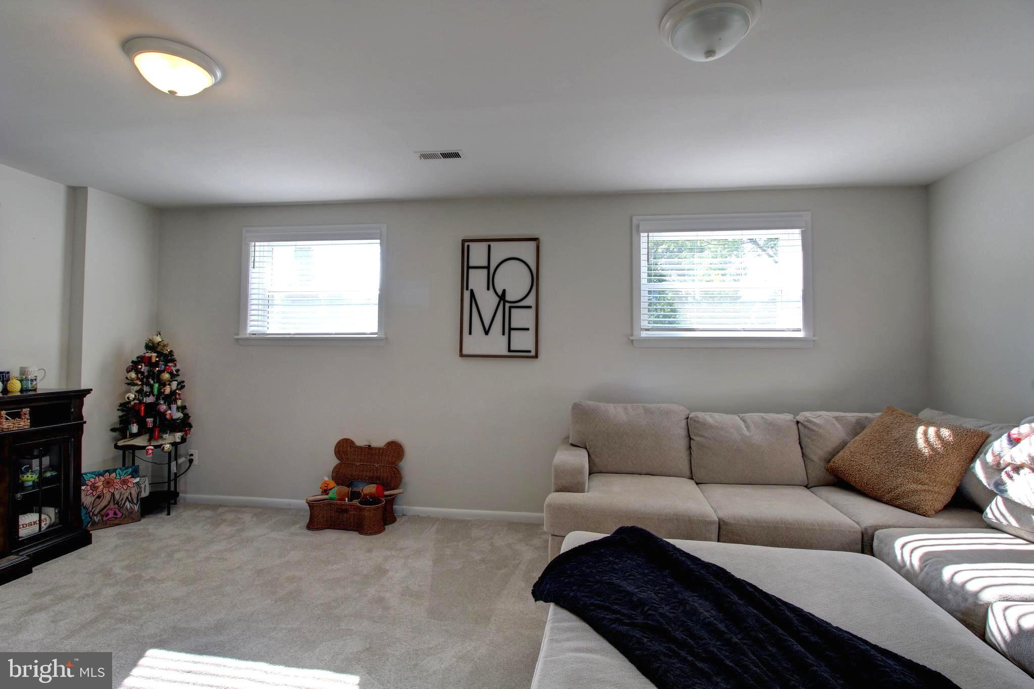 WARRENTON LAKES - Residential