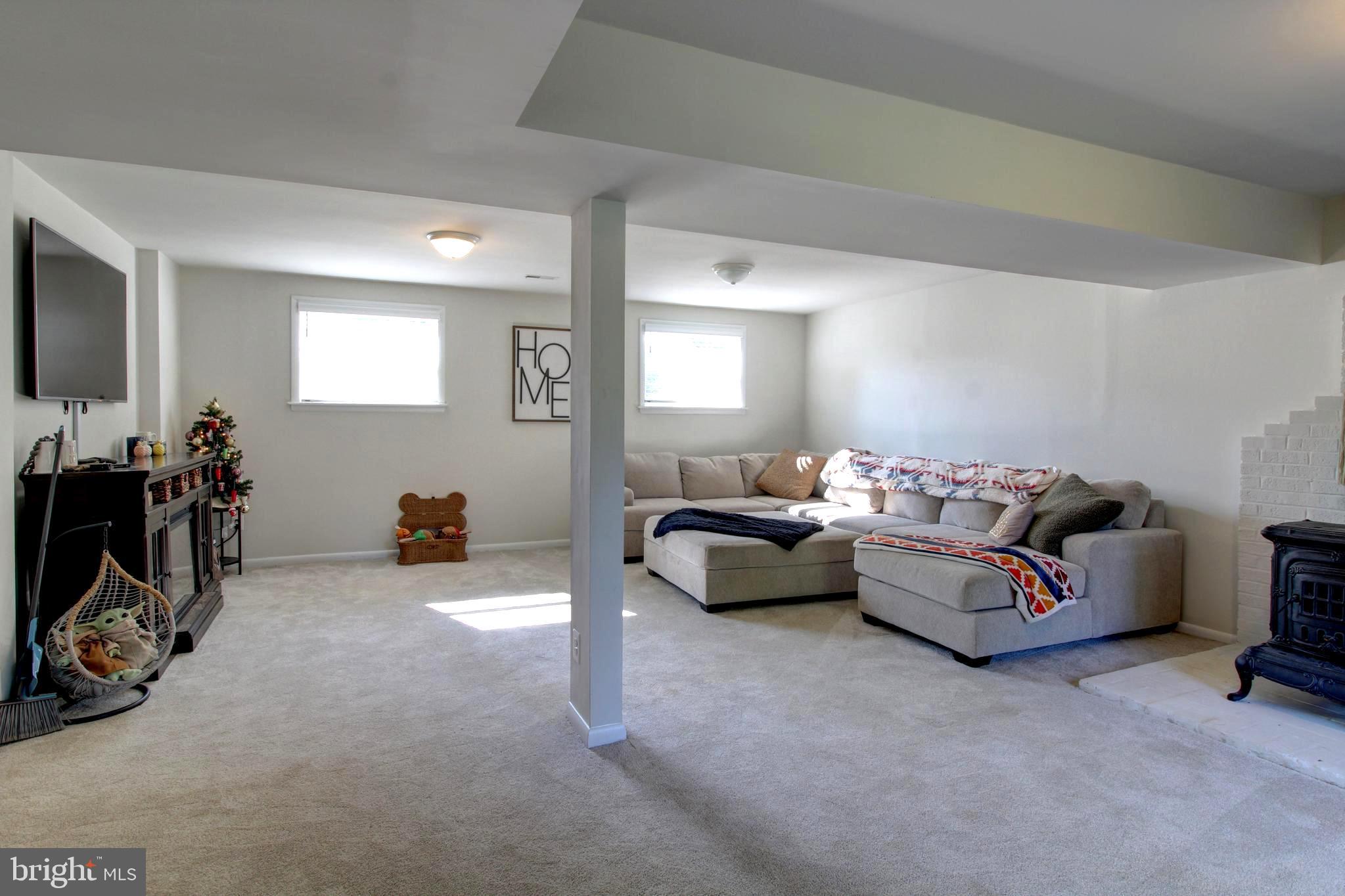 WARRENTON LAKES - Residential