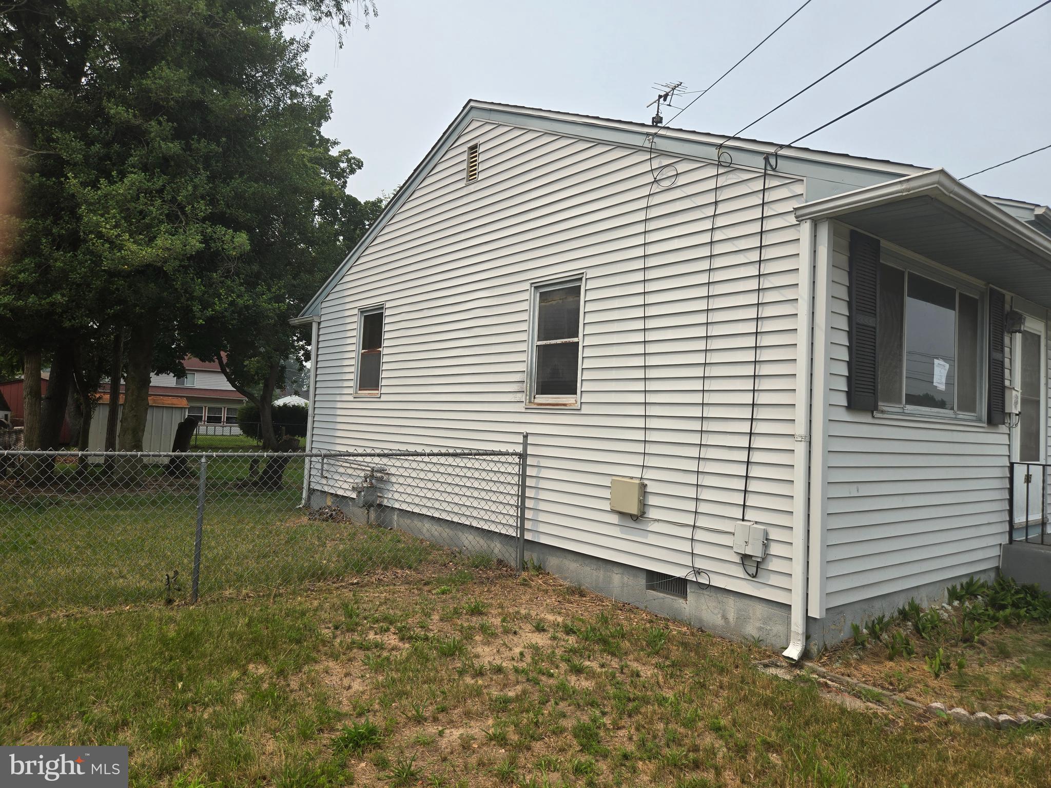 625 ANDREA ROAD