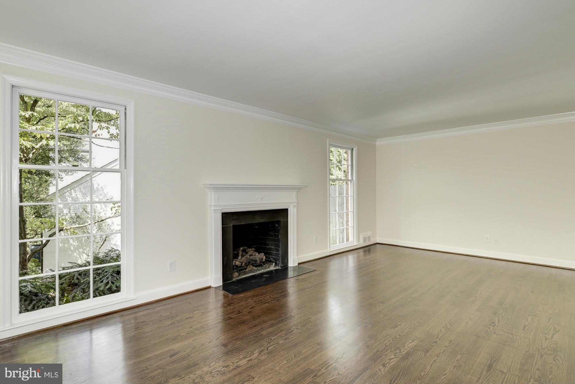 WESTMORELAND HILLS - Residential