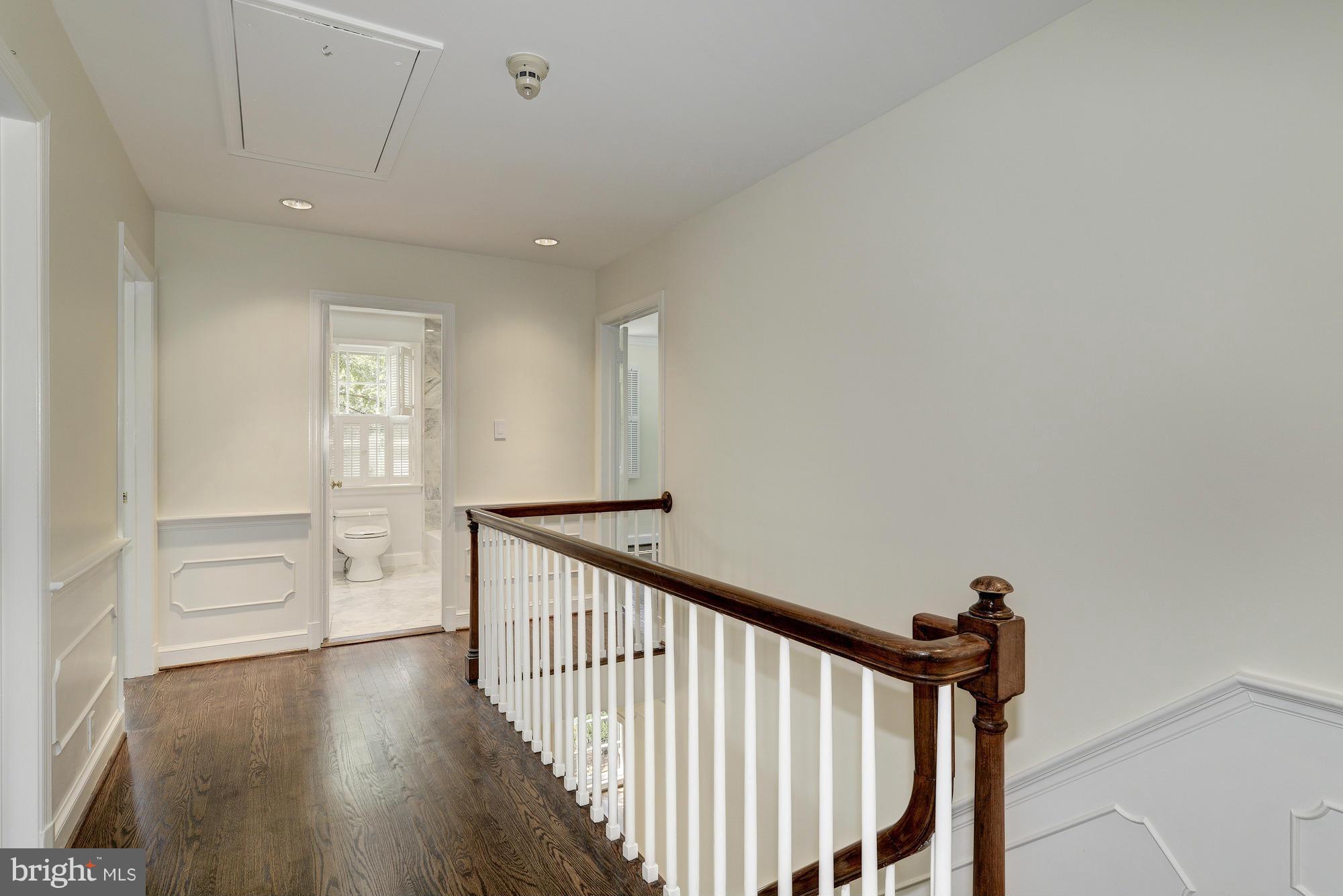 WESTMORELAND HILLS - Residential