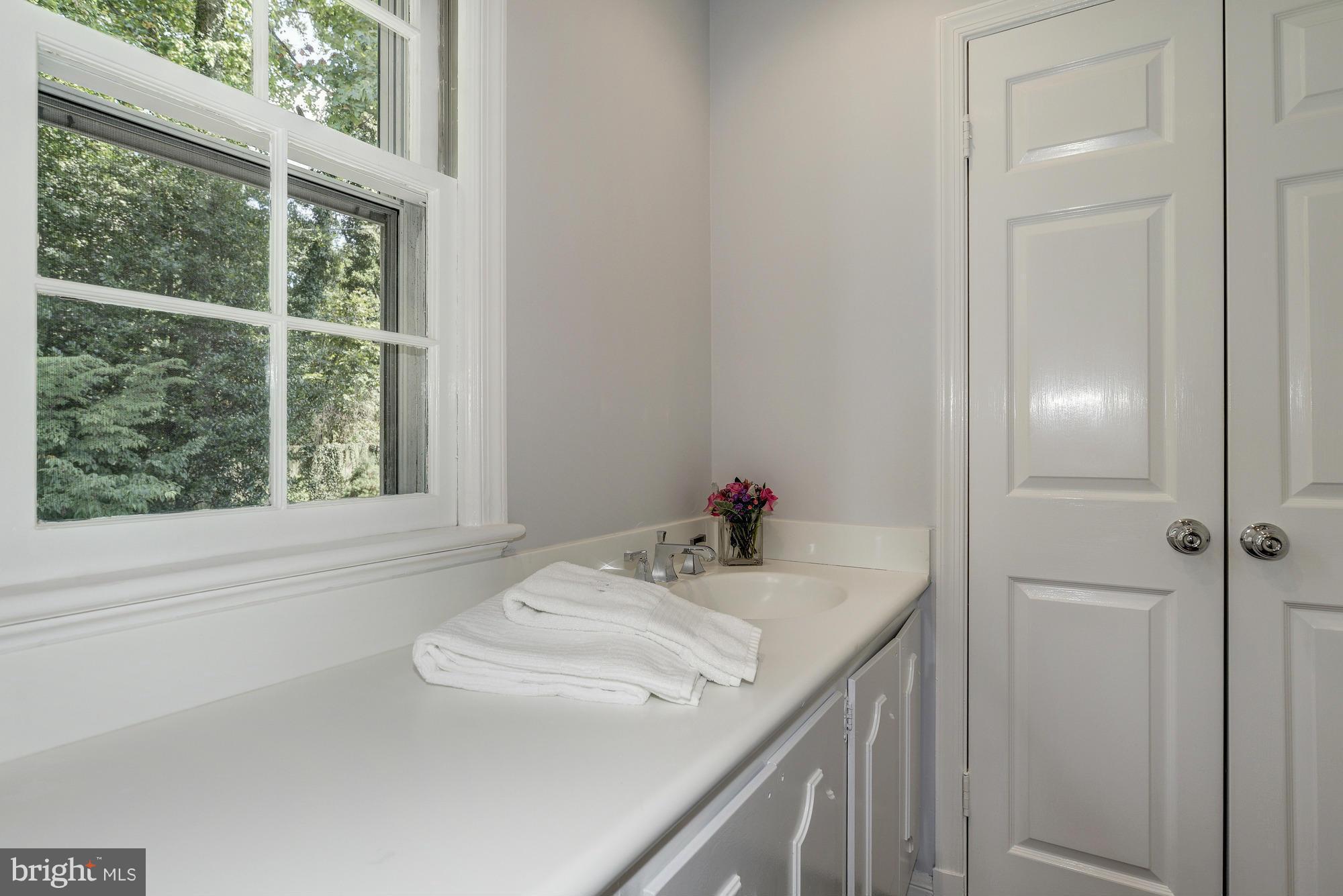 WESTMORELAND HILLS - Residential