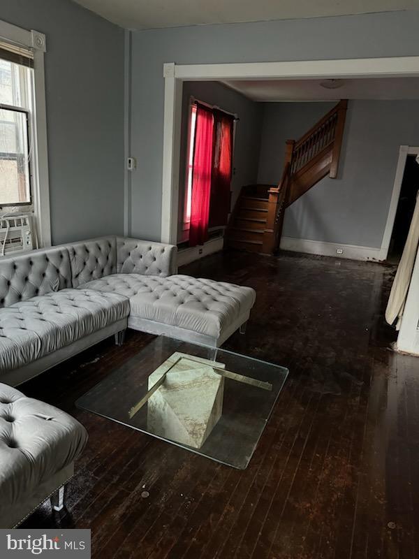 NONE AVAILABEL - Residential