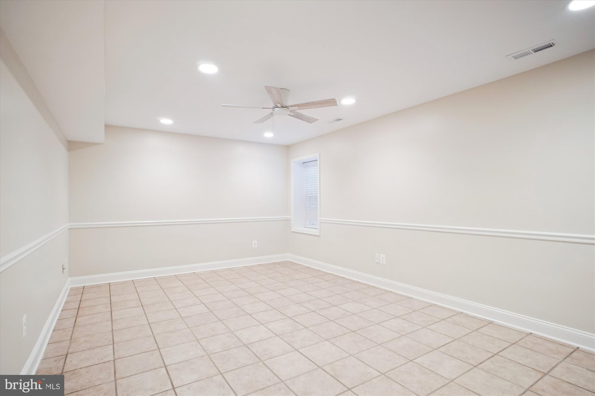 FRANKLIN FARM - Residential