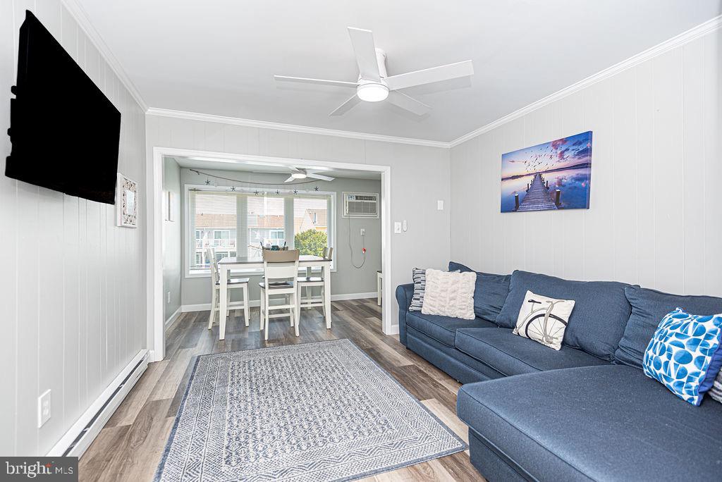 512 ROBIN DRIVE 14