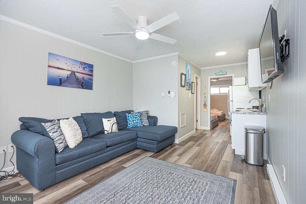 512 ROBIN DRIVE 14