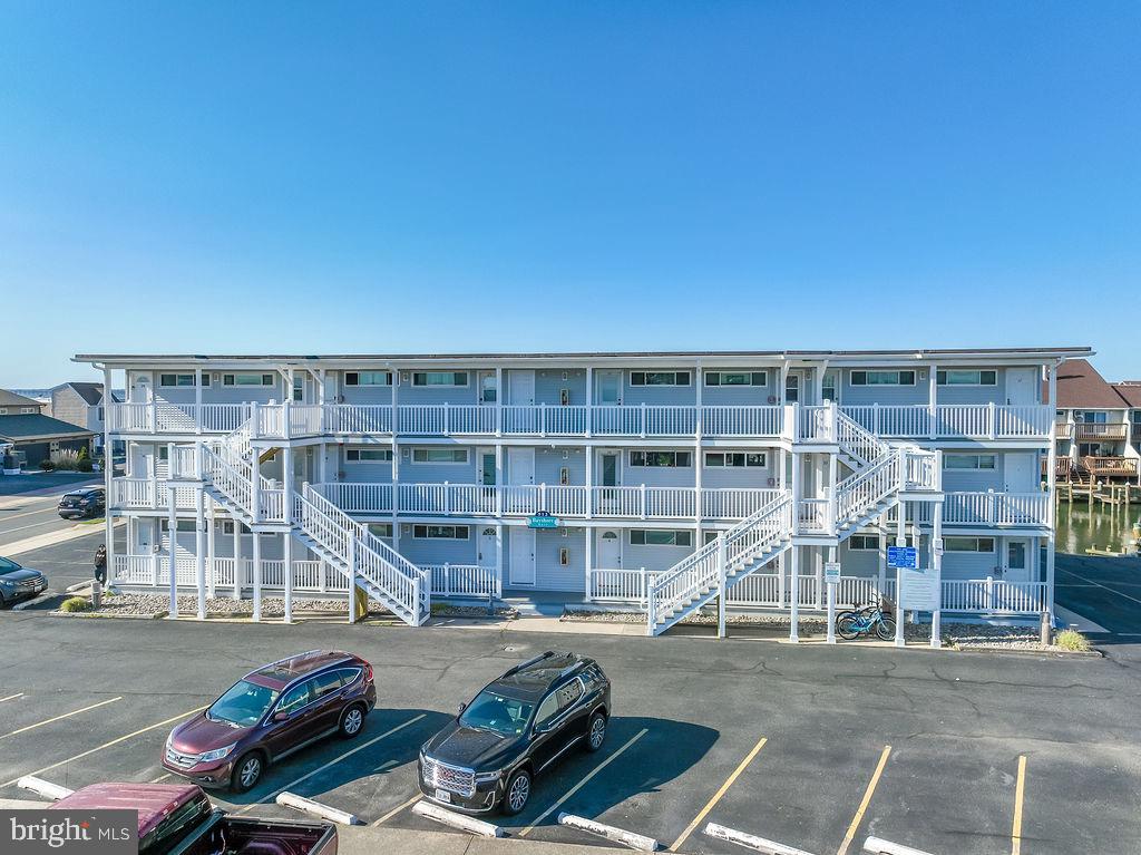 BAYSHORE CM - Residential