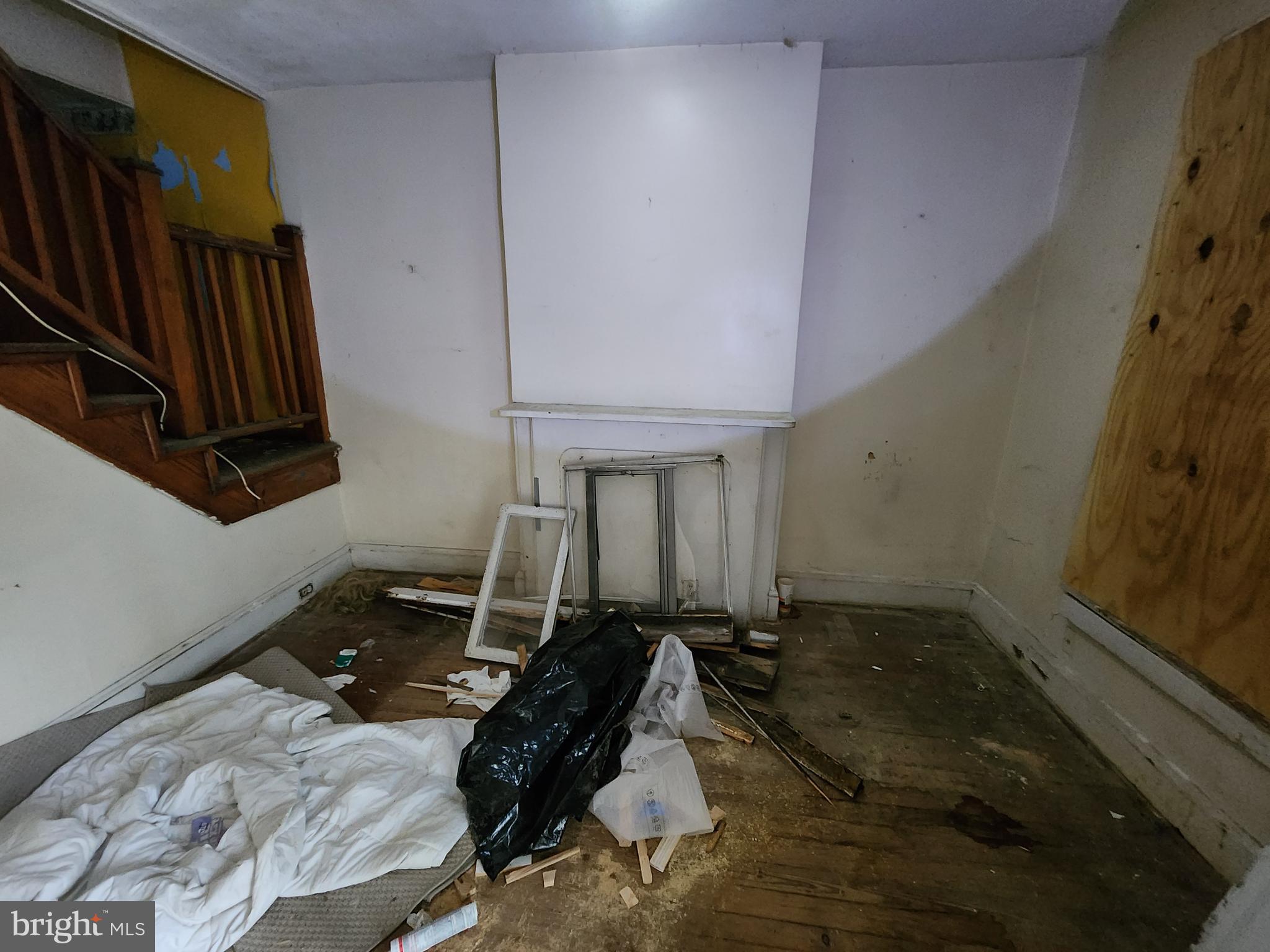 HIGHLANDTOWN - Residential