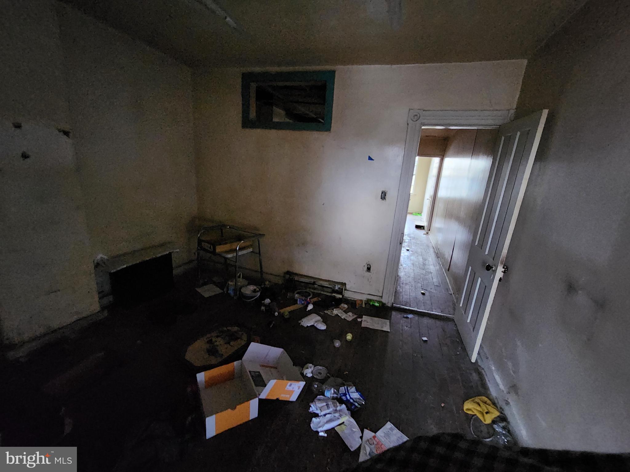 HIGHLANDTOWN - Residential