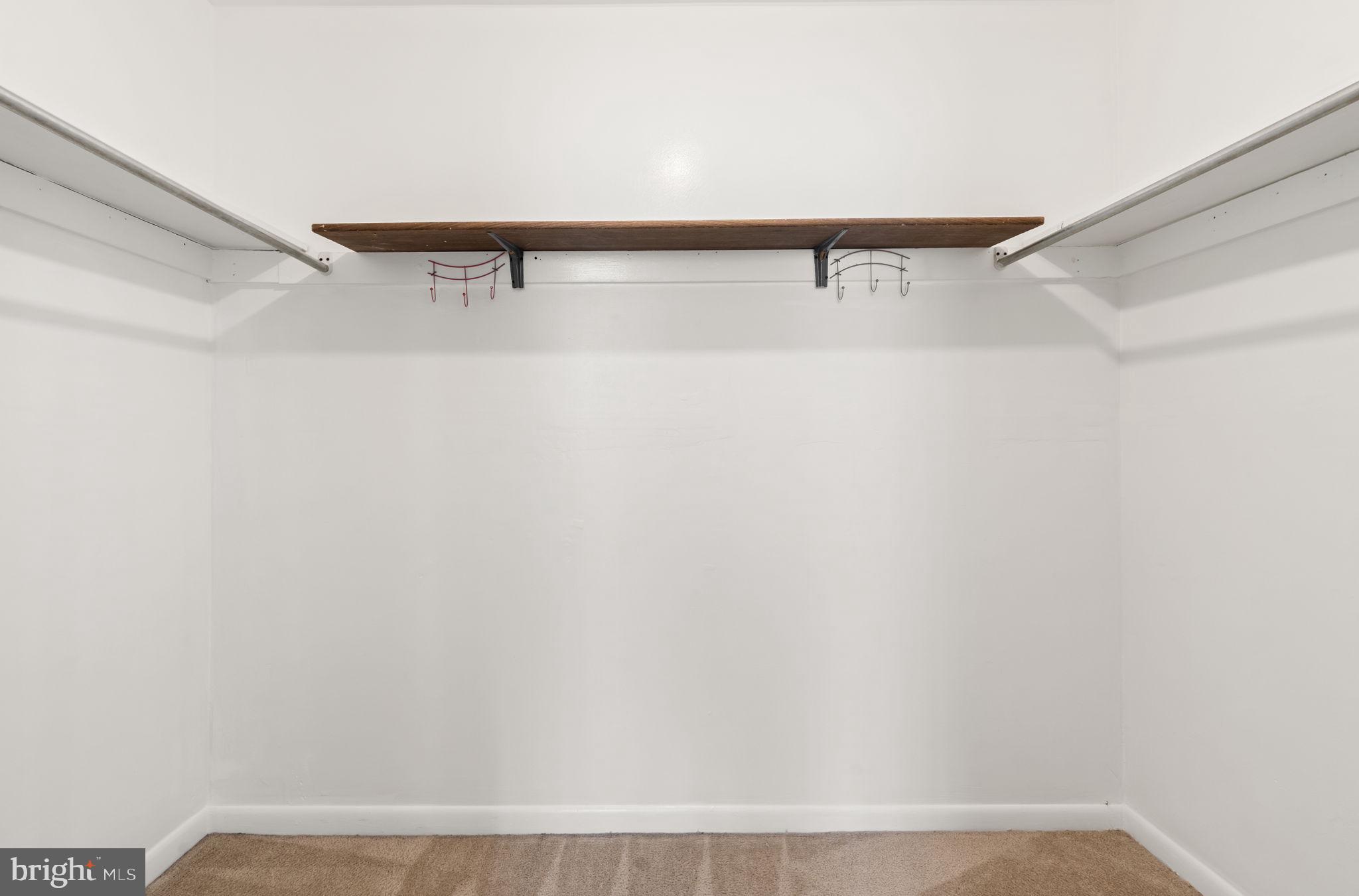 HUGHES PARK - Residential