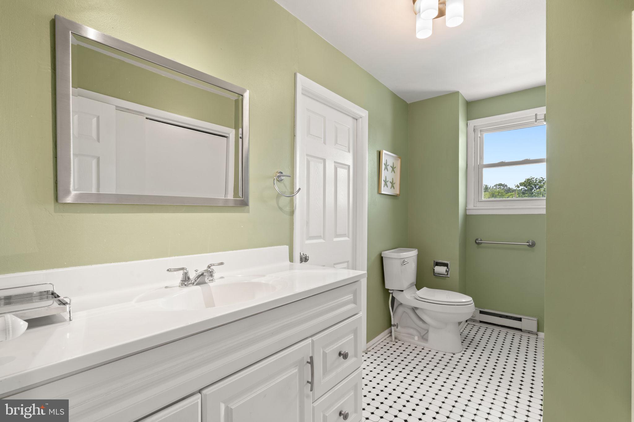 HUGHES PARK - Residential