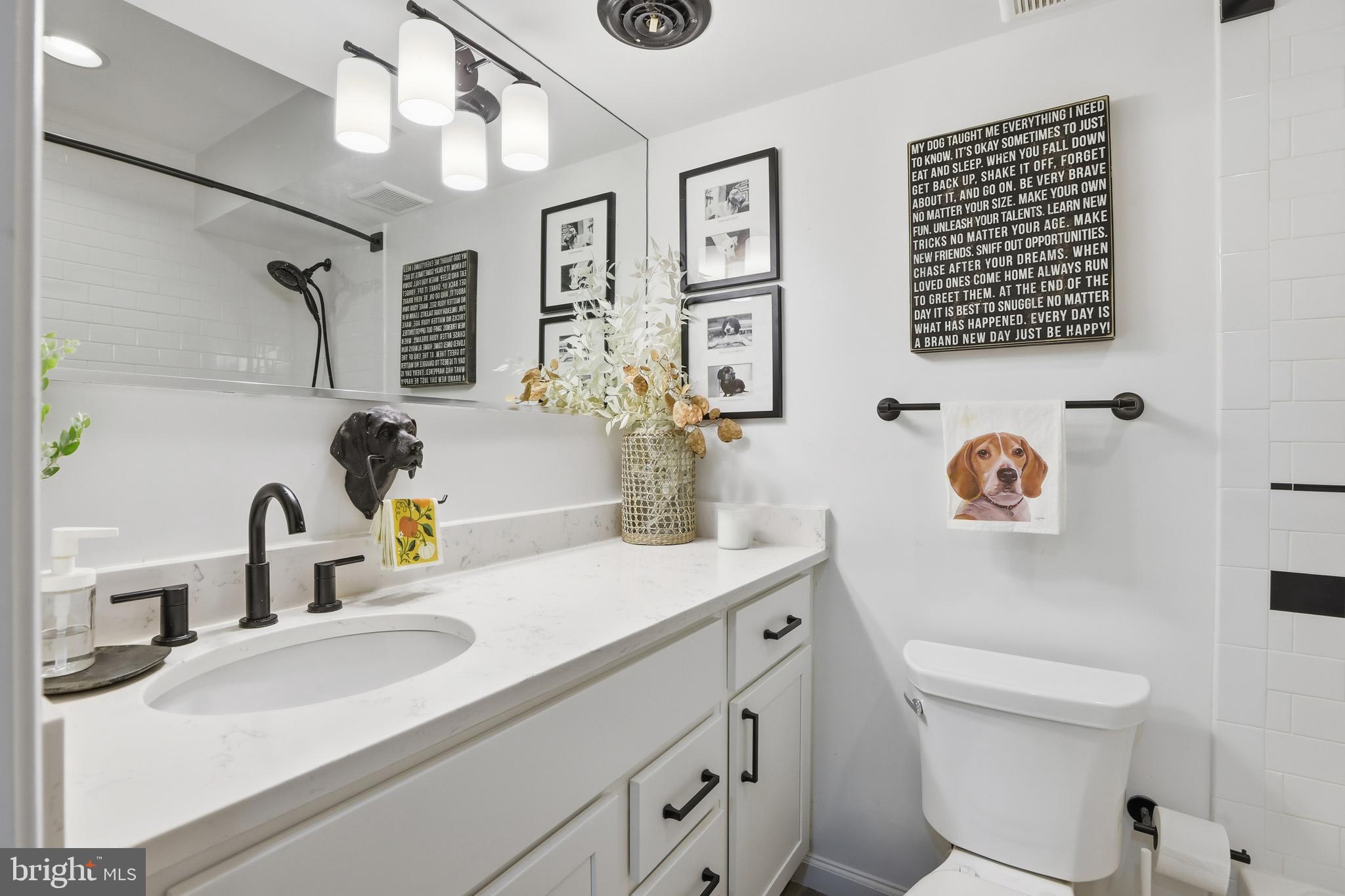 MARINERS COVE - Residential