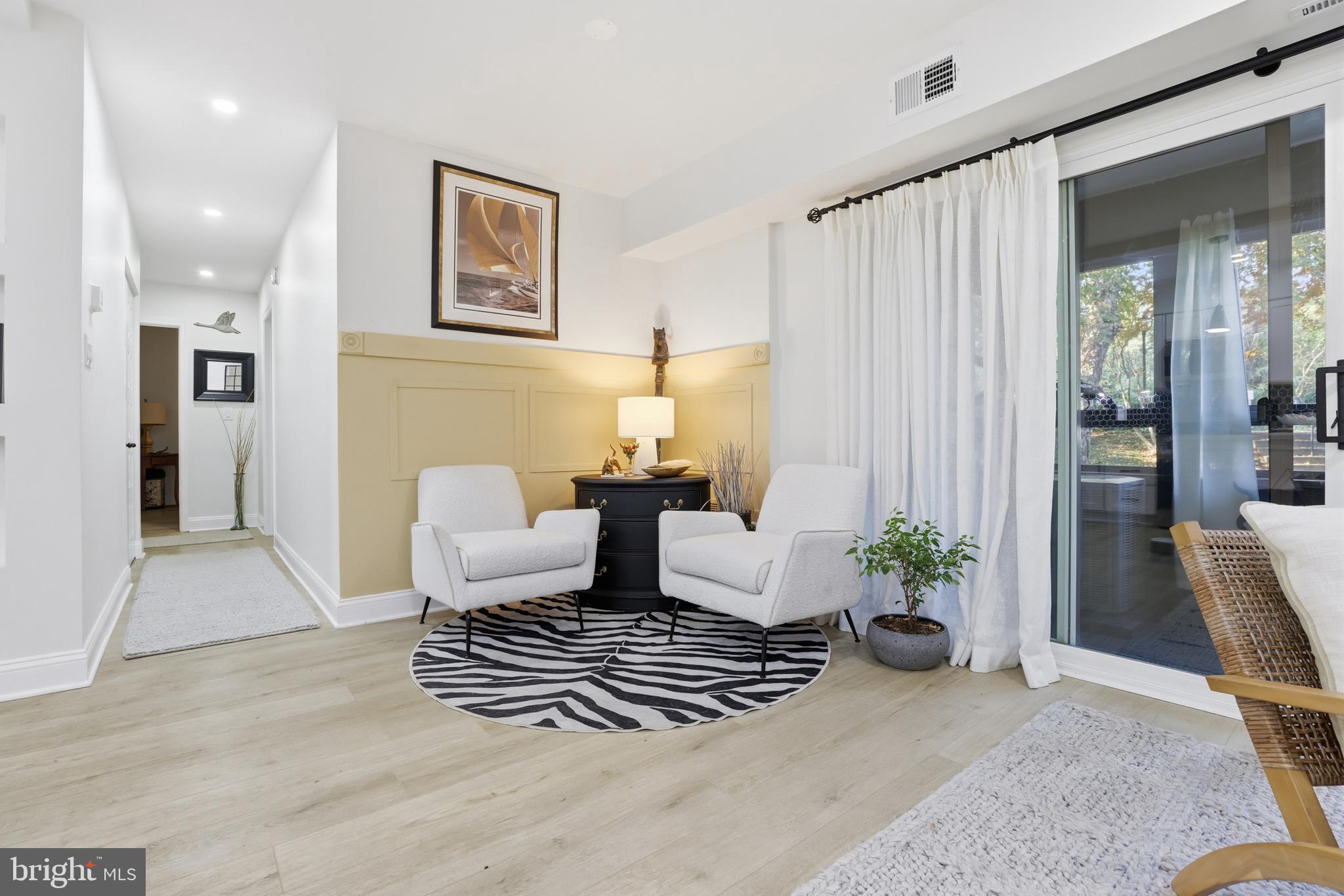 MARINERS COVE - Residential