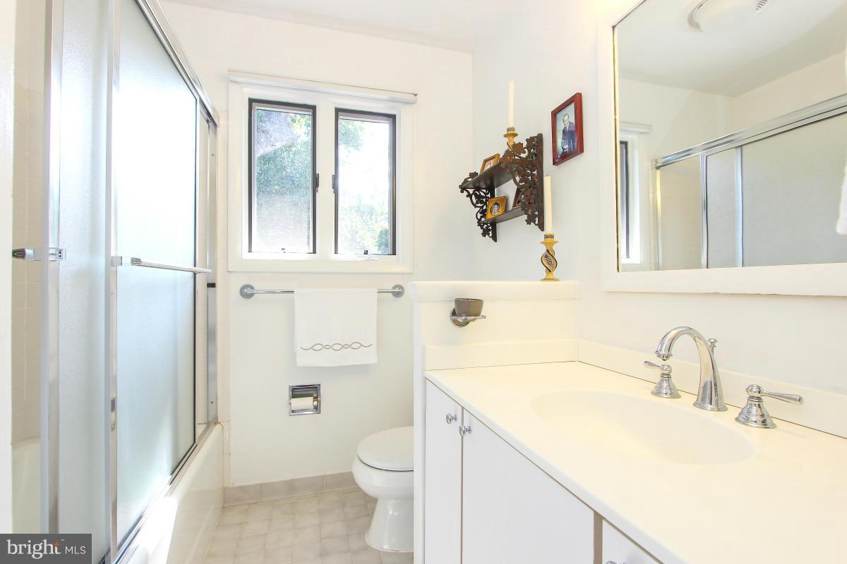 BANNOCKBURN - Residential