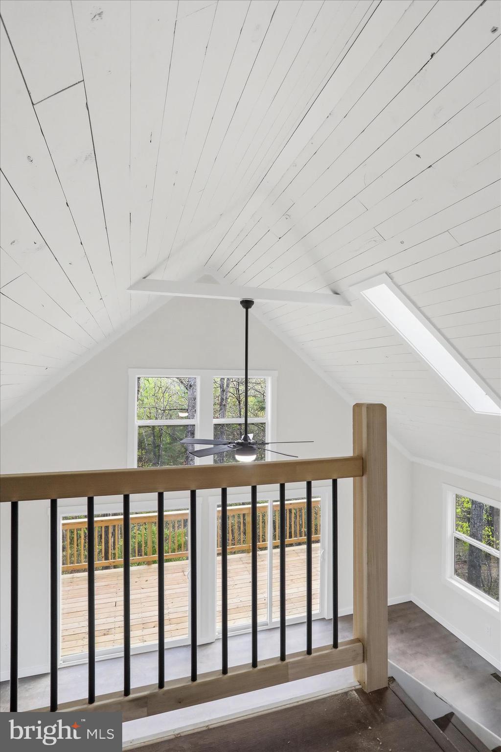 RIVER VIEW - Residential