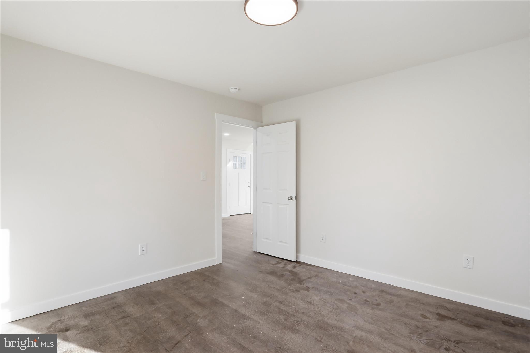 RIVER VIEW - Residential