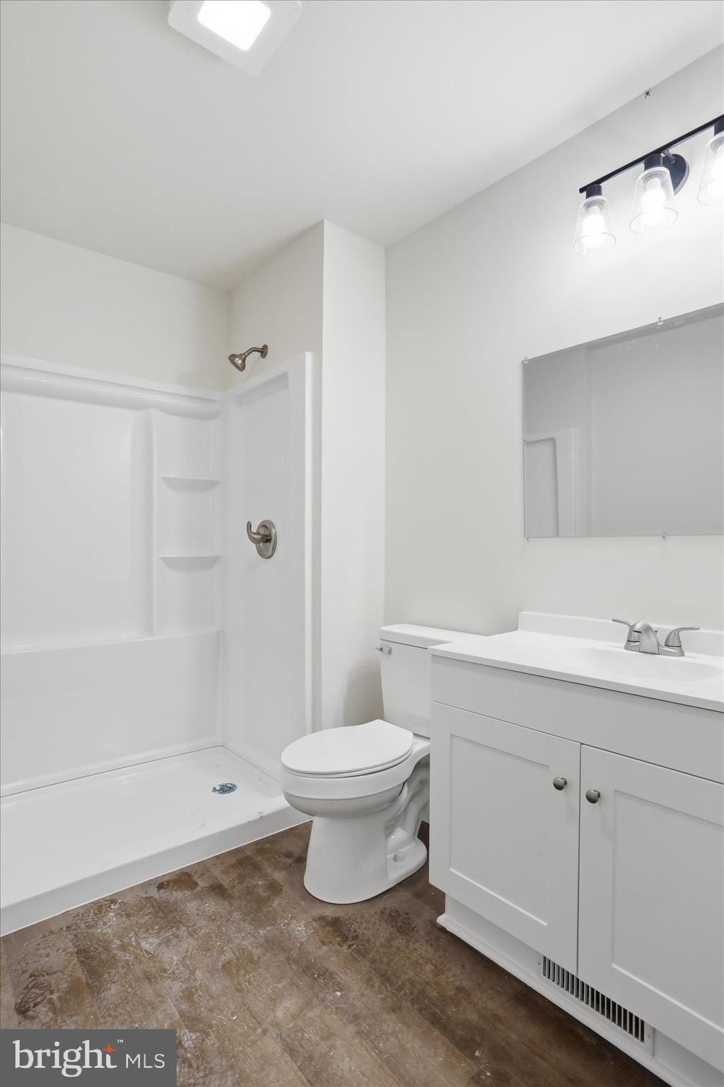 RIVER VIEW - Residential