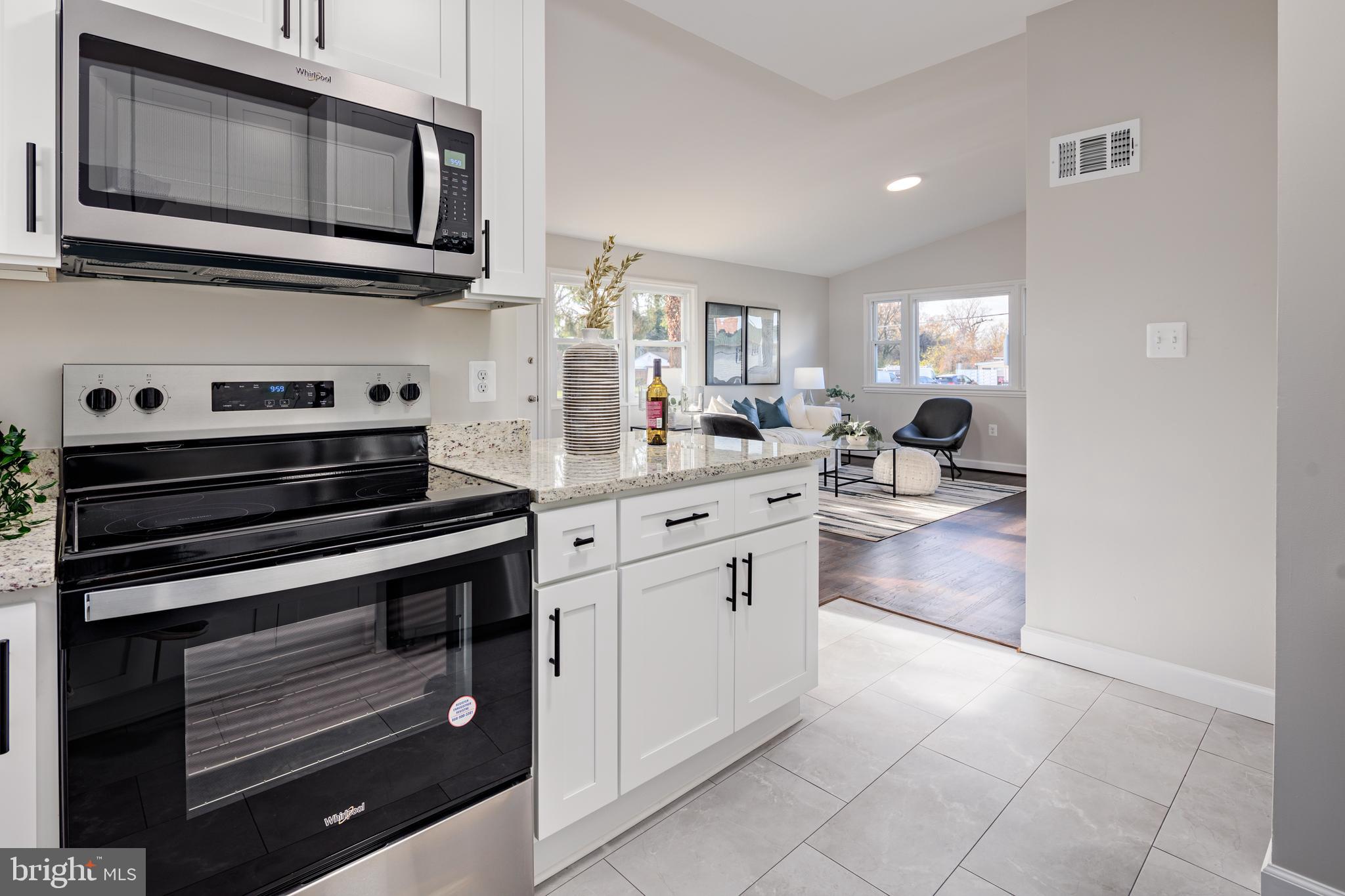 PIKESVILLE - Residential