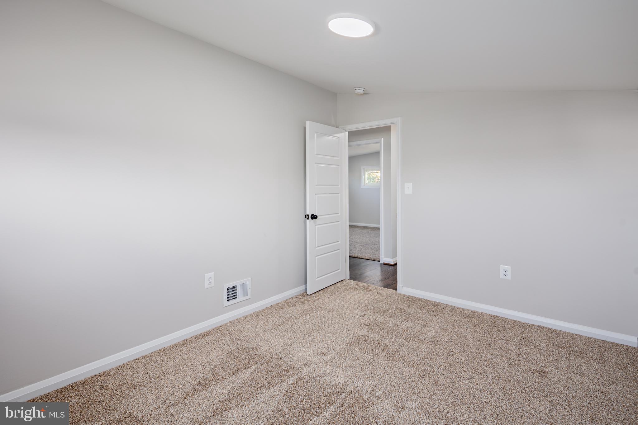 PIKESVILLE - Residential
