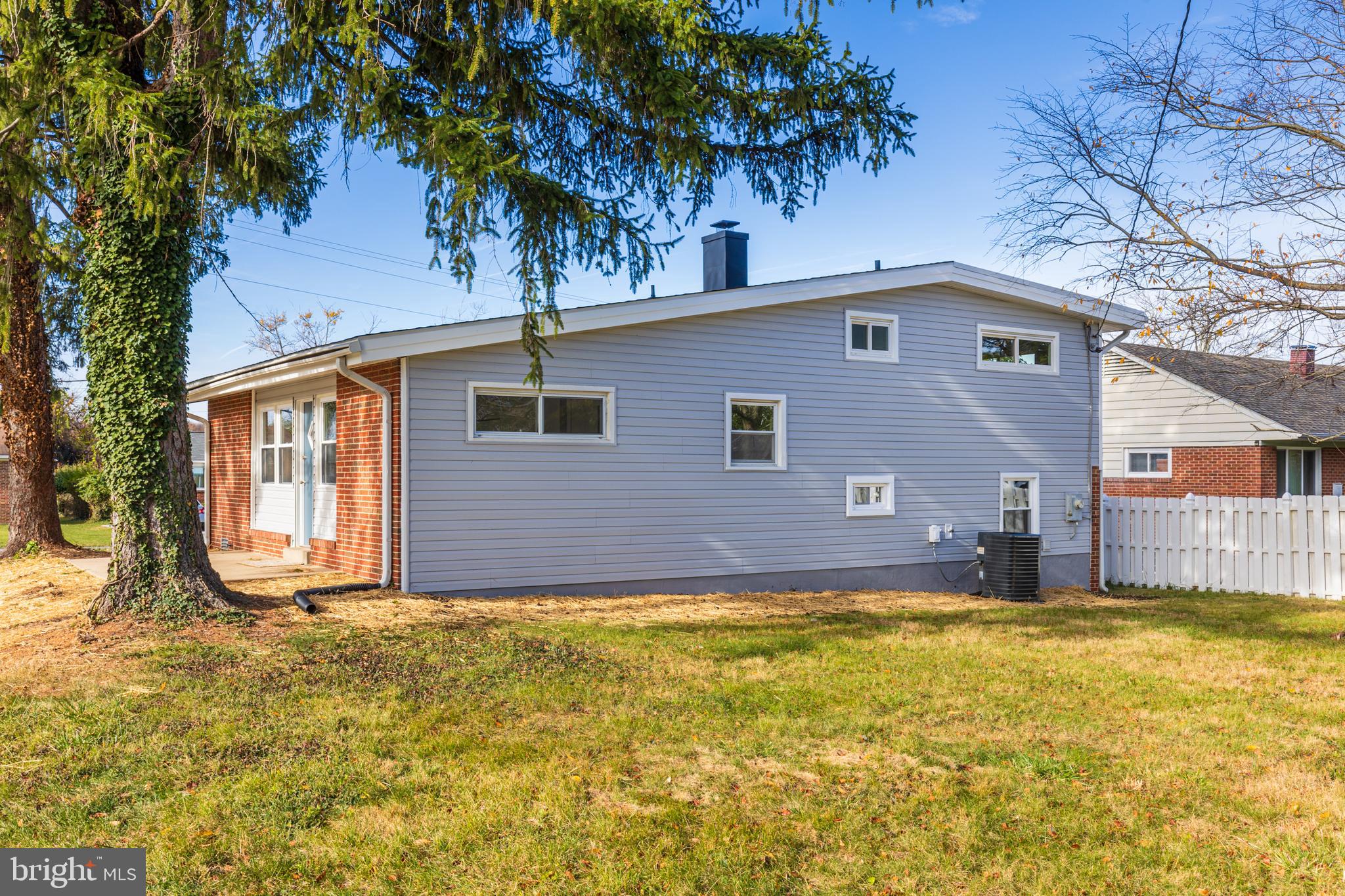 PIKESVILLE - Residential