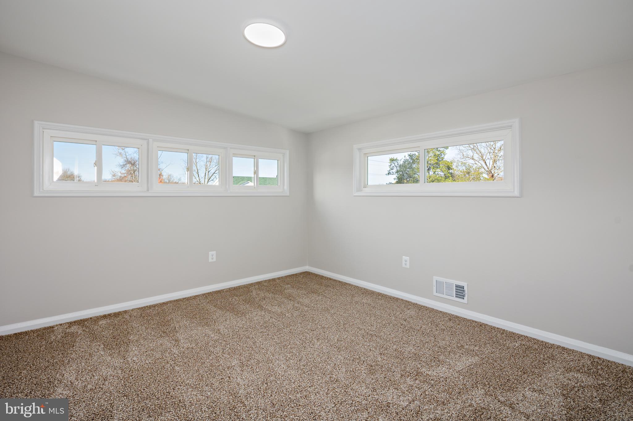 PIKESVILLE - Residential