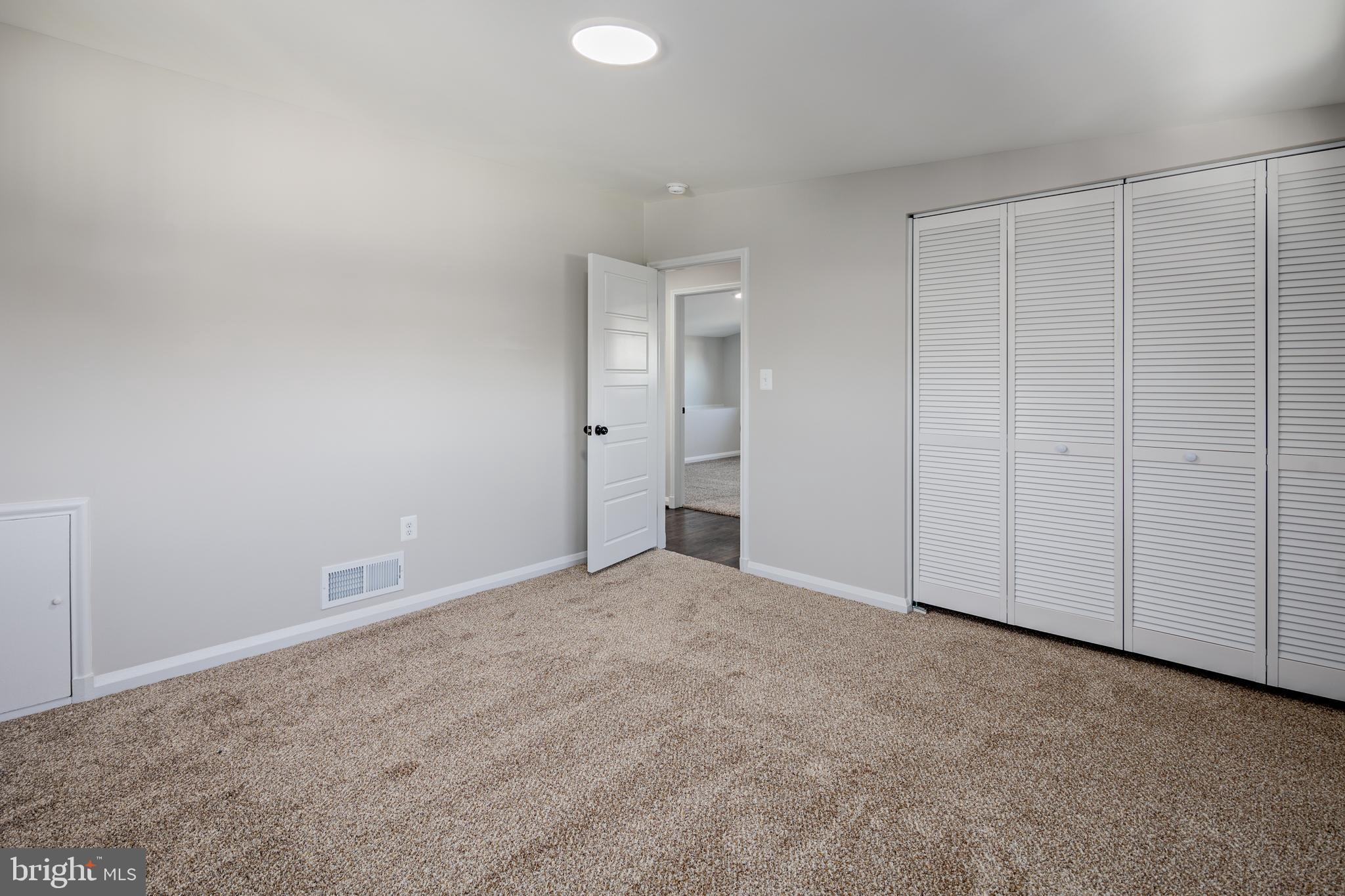 PIKESVILLE - Residential