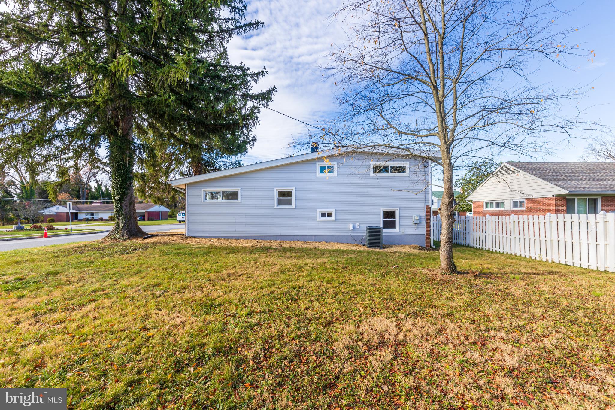 PIKESVILLE - Residential