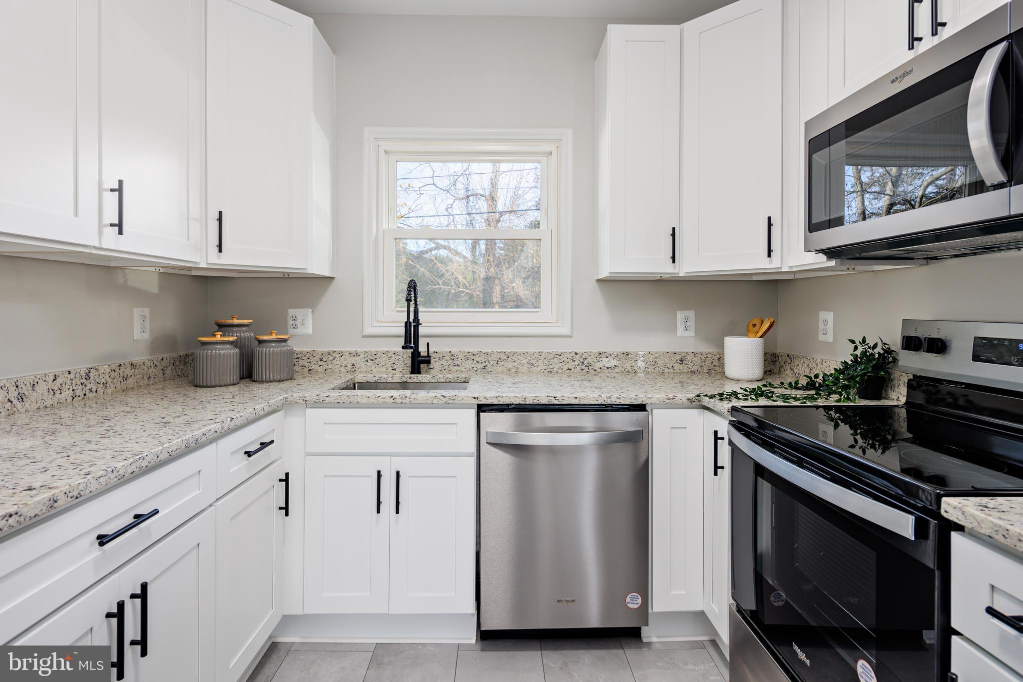 PIKESVILLE - Residential