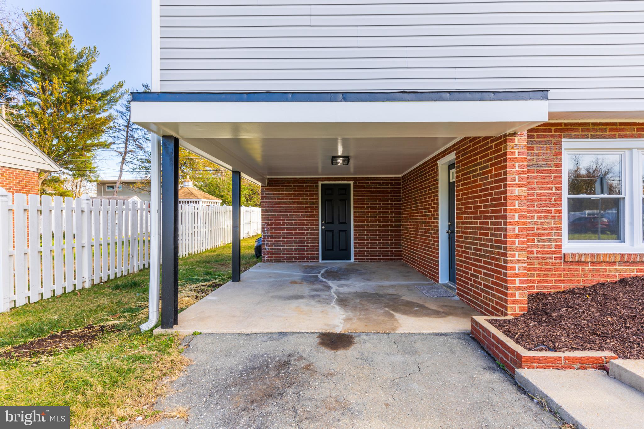 PIKESVILLE - Residential