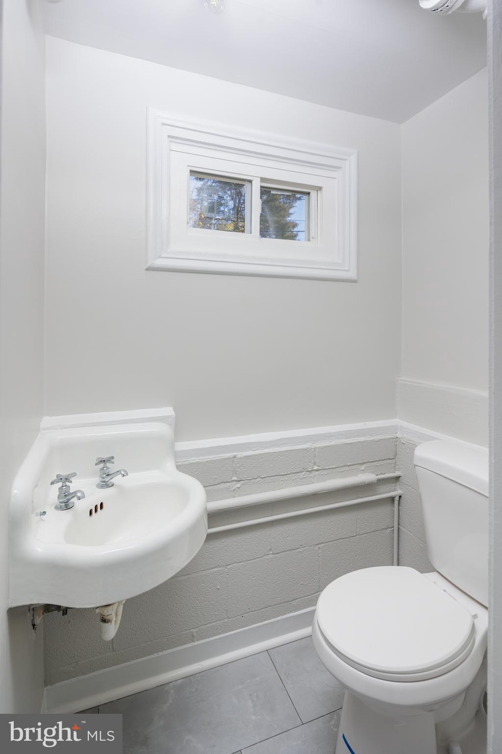 PIKESVILLE - Residential