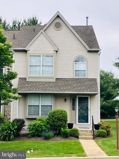 162 BRANDYWINE COURT KENNETT SQUARE PA 19348