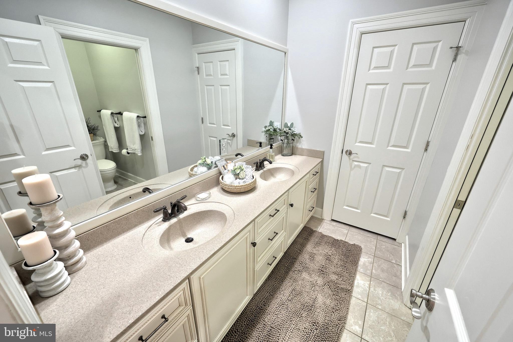 ROSENMILLER FARMS - Residential