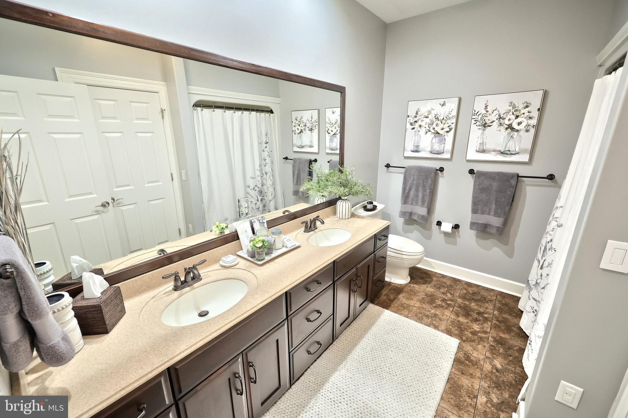 ROSENMILLER FARMS - Residential