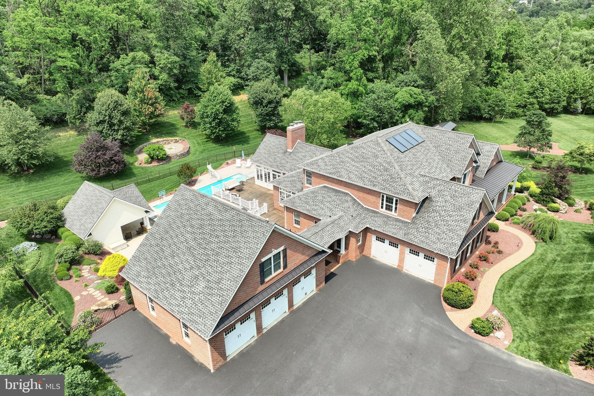 ROSENMILLER FARMS - Residential