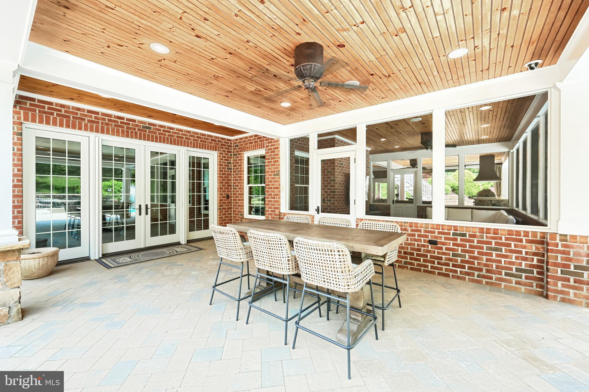 ROSENMILLER FARMS - Residential