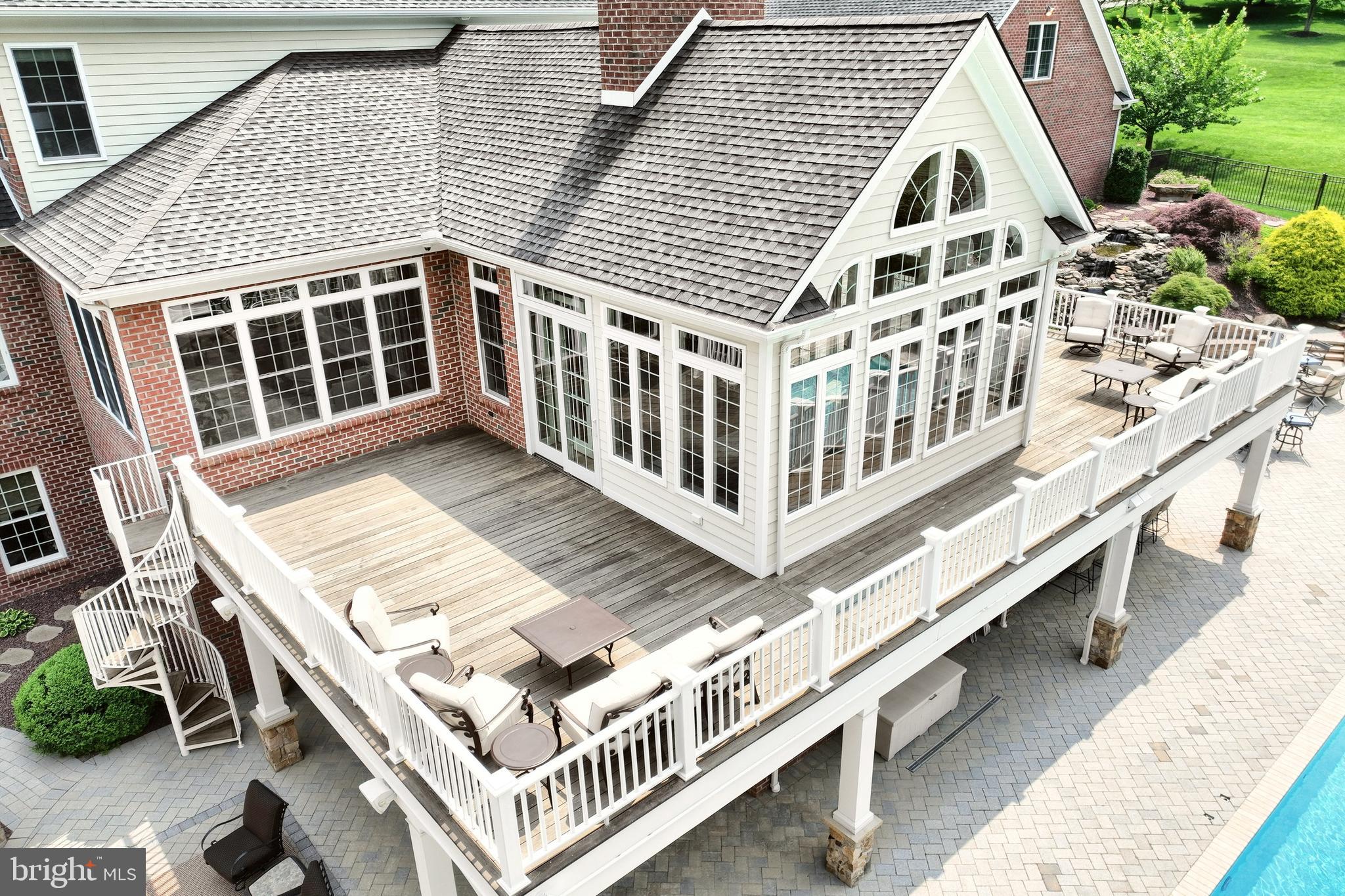 ROSENMILLER FARMS - Residential