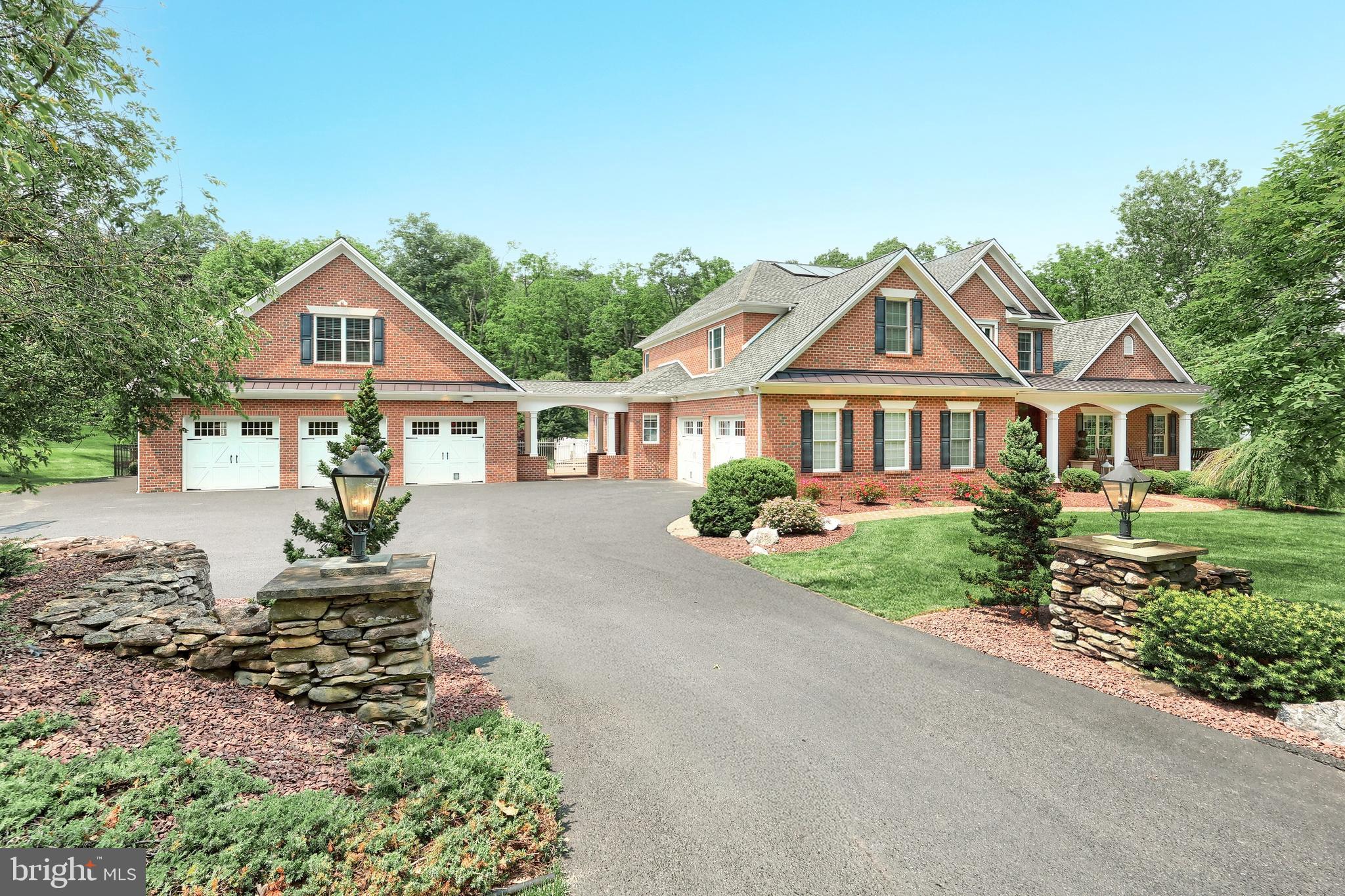 ROSENMILLER FARMS - Residential