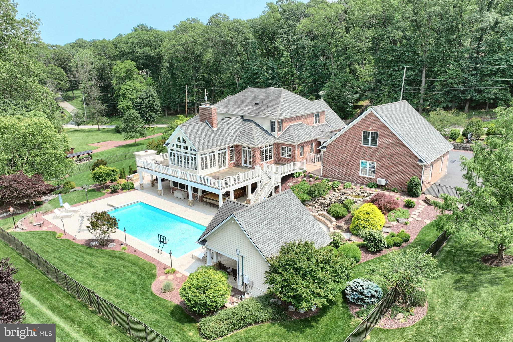 ROSENMILLER FARMS - Residential