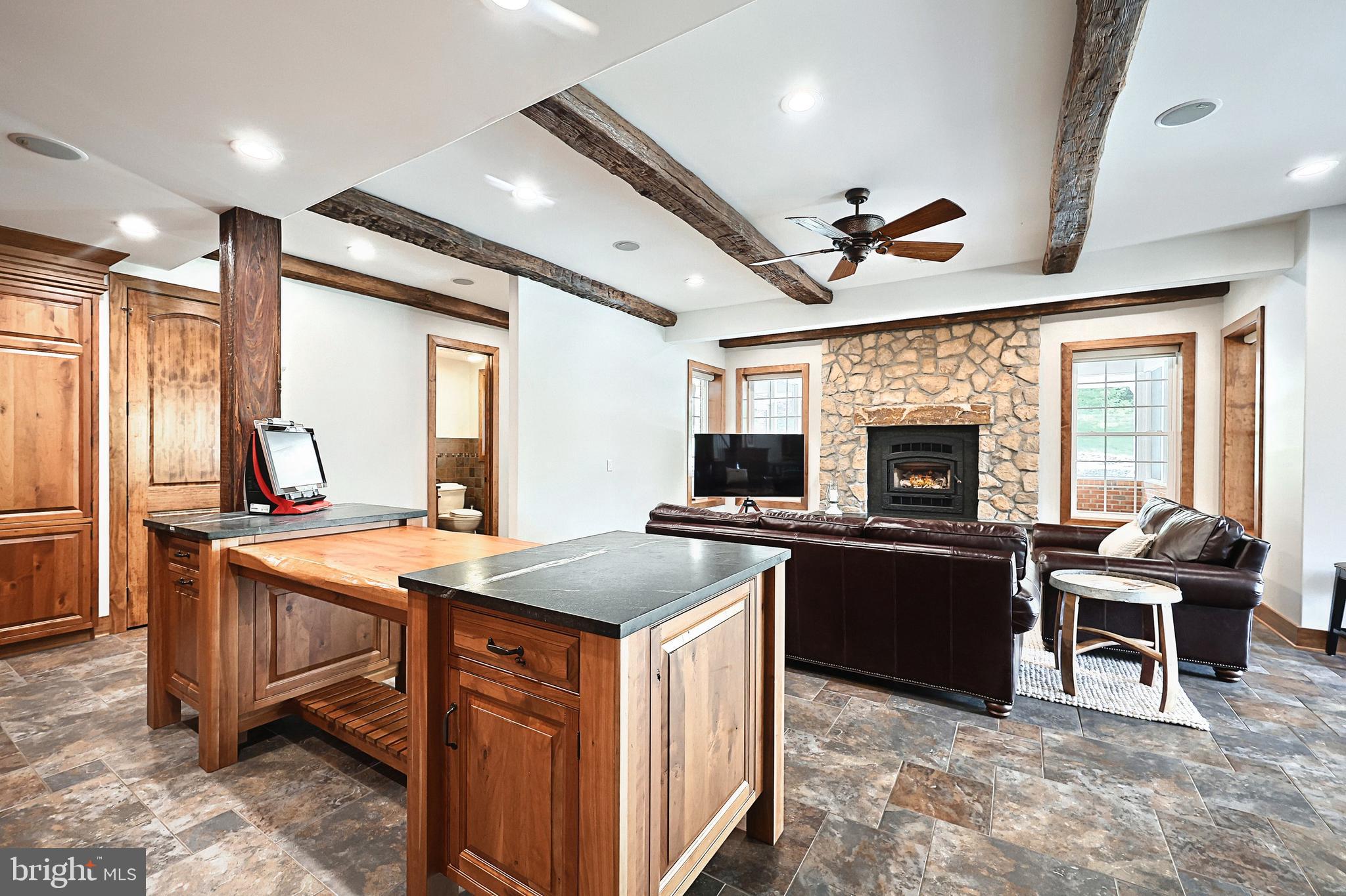 ROSENMILLER FARMS - Residential