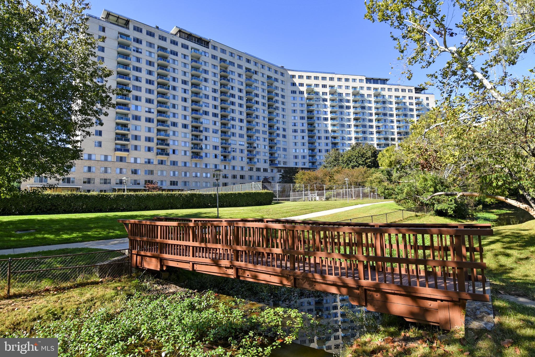 GROSVENOR PARK - Residential