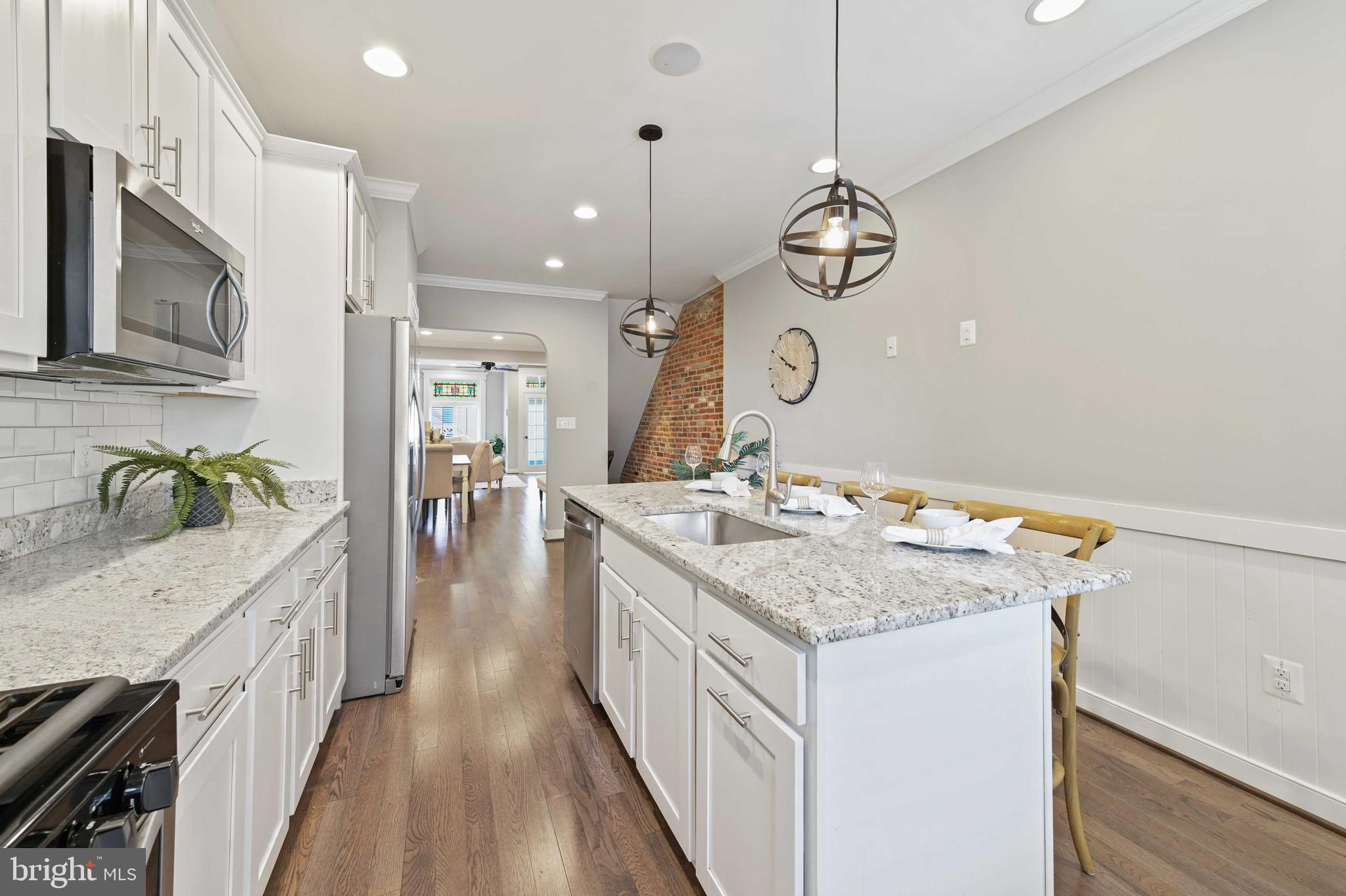 CANTON - Residential