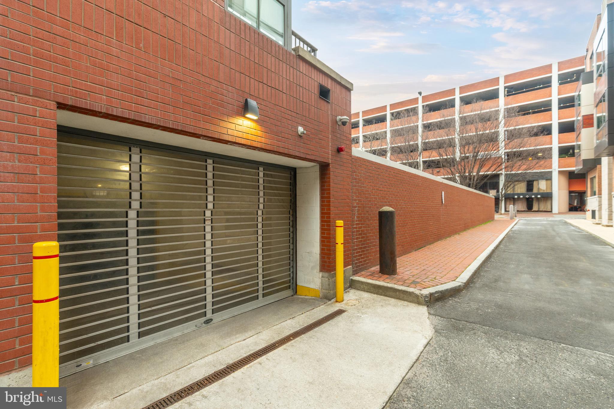 SOCIETY HILL - Residential