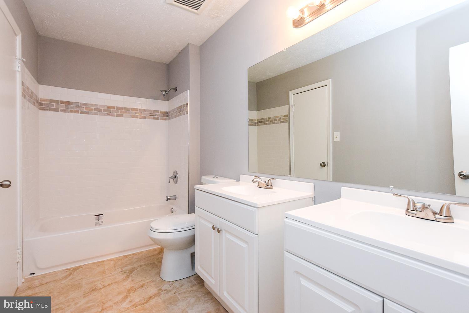 ST CHARLES SUB - WAKEFIELD - Residential