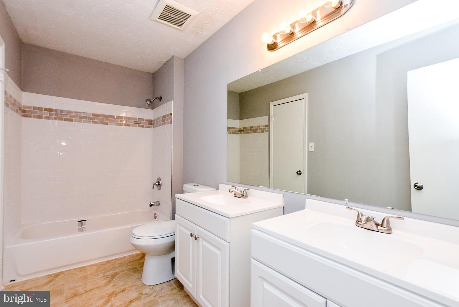 ST CHARLES SUB - WAKEFIELD - Residential