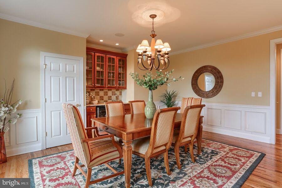 CLARENDON - Residential